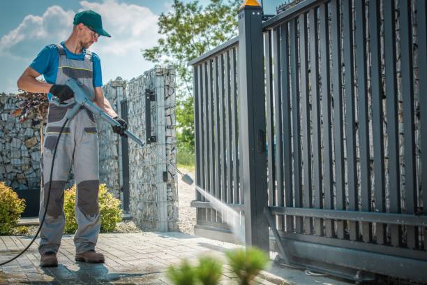 Best Driveway Pressure Washing  in Crystal City, TX
